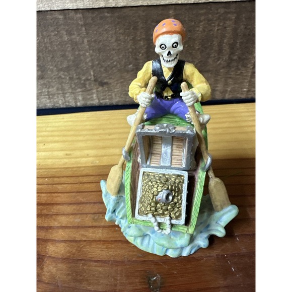 Creepy Hollow Pirate Skeleton In Rowboat Dinghy Figure Midwest Of Cannon Falls - Picture 5 of 5